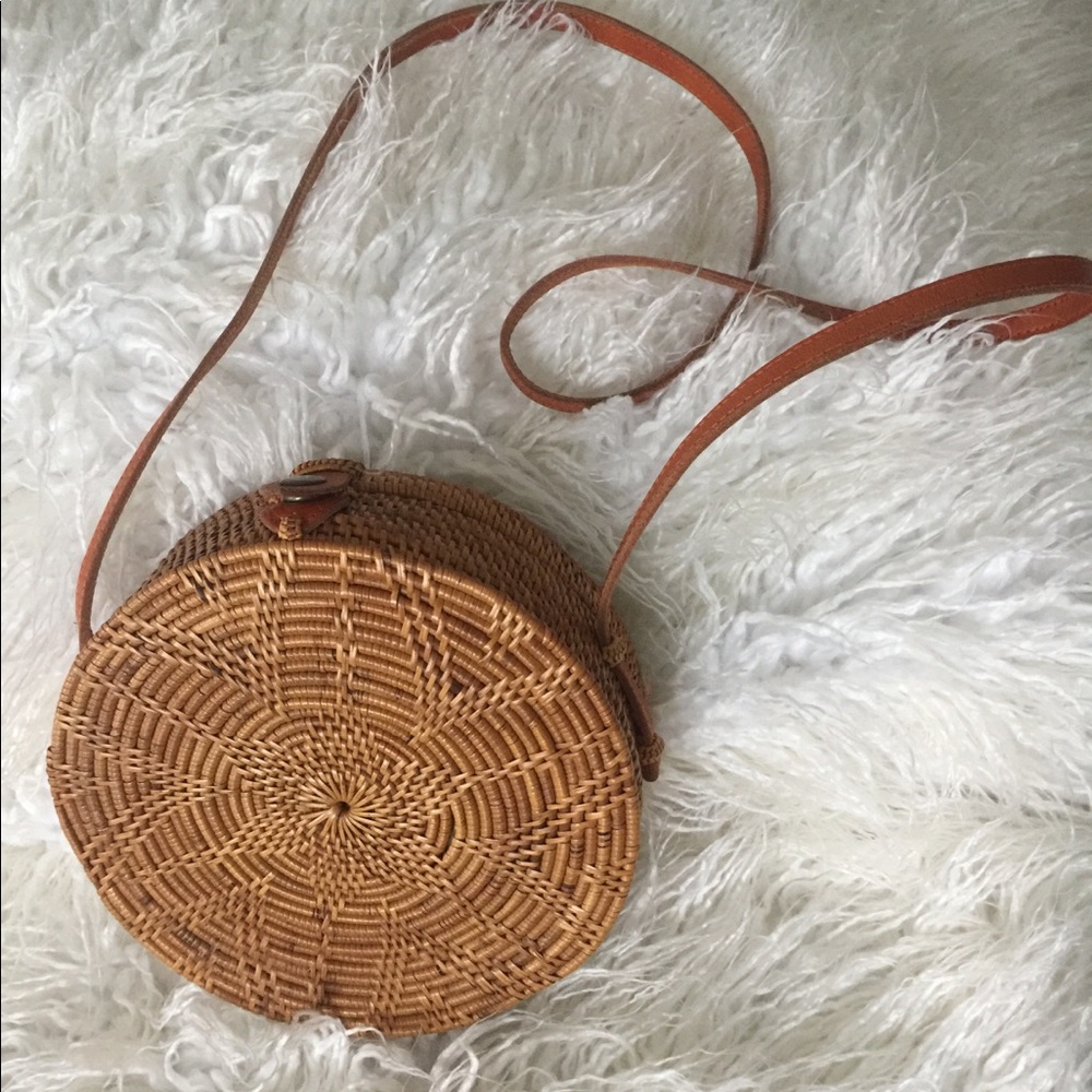 Crossbody bag